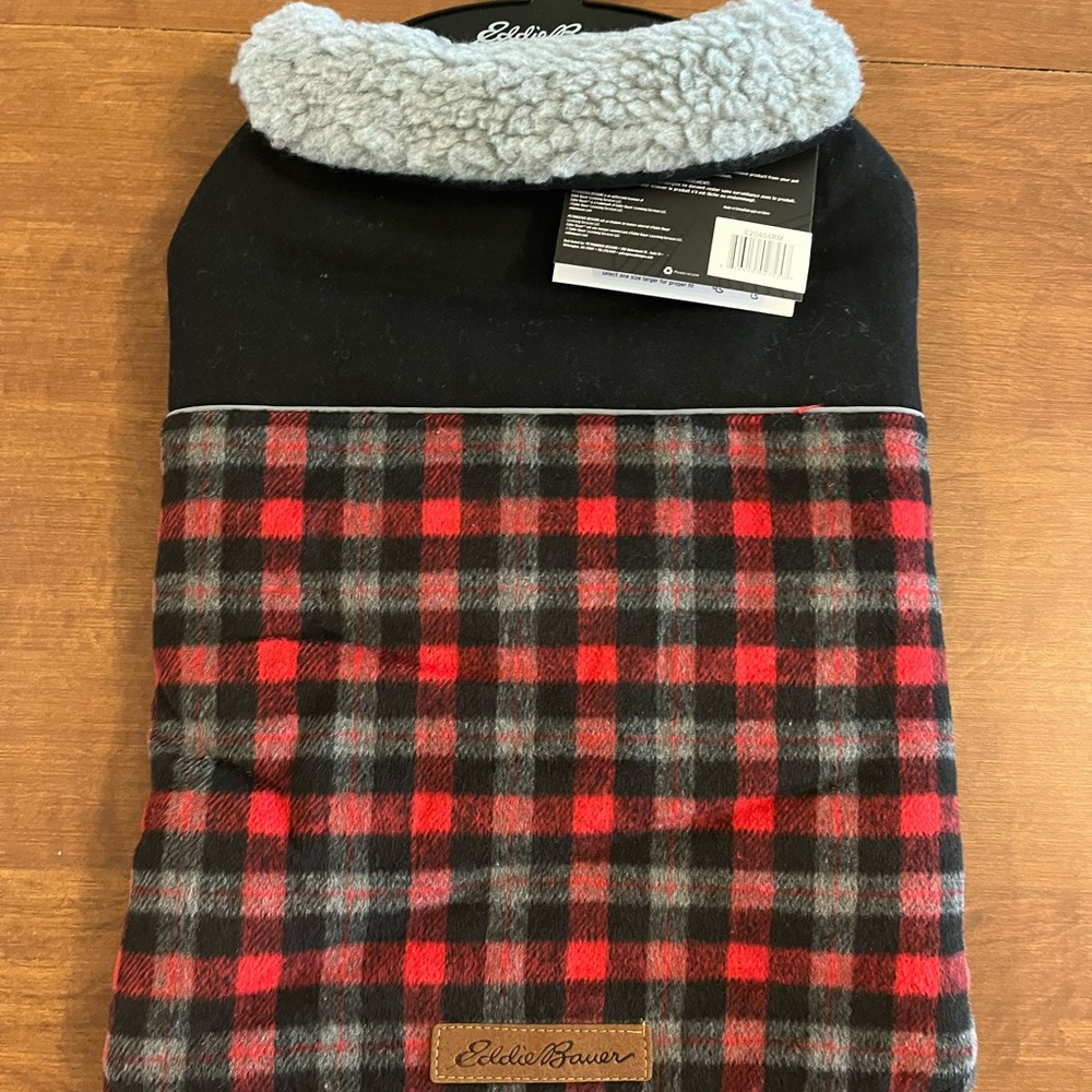 Eddie Bauer plaid medium dog coat nwt